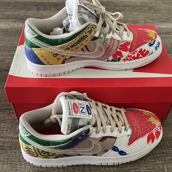 Nike Dunk Low SP “City Market” - NWT - Size M 9 - Picture 8 of 12
